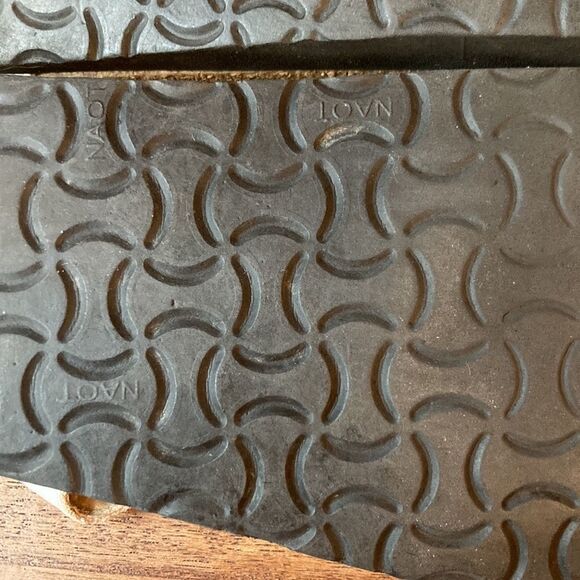 NAOT Hawaii Rhinestone Strappy Slide Sandals Size 41 - Picture 10 of 10